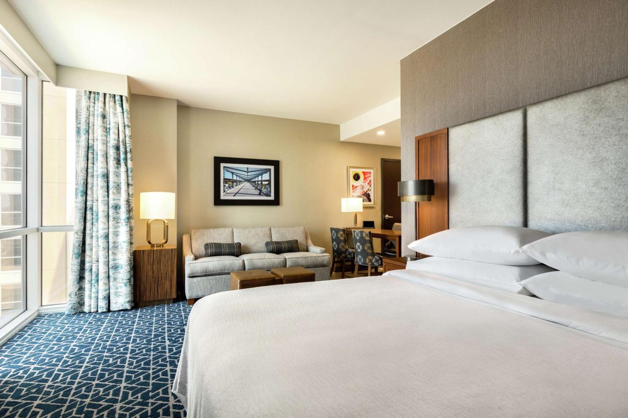 Embassy Suites By Hilton Denton Convention Center Extérieur photo