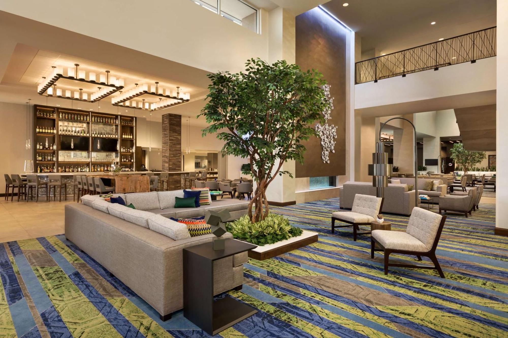 Embassy Suites By Hilton Denton Convention Center Extérieur photo